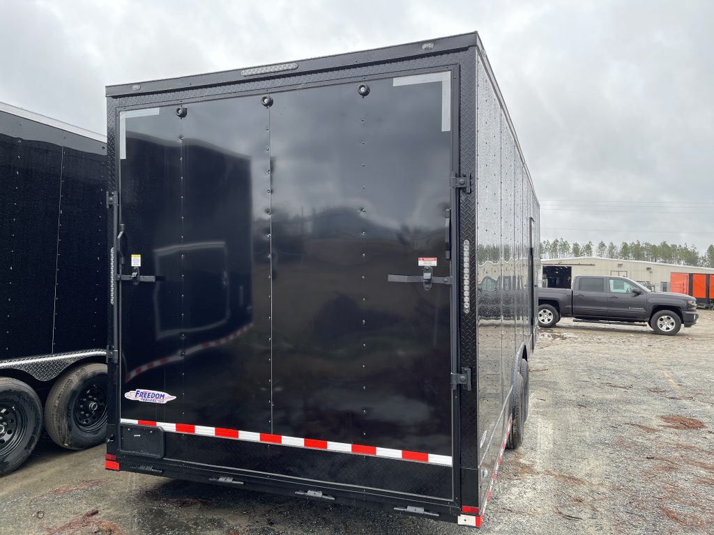 8.5′ x 32′ Loaded Black Freedom Cargo Gooseneck Trailer for Sale in Douglas, GA – $27,225