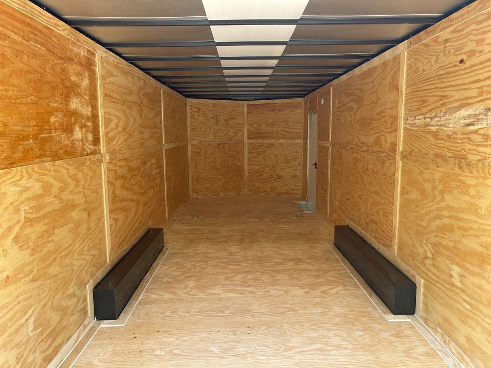 8.5′ x 24′ Charcoal Xtreme Tandem Axle Cargo Trailer for Sale in Douglas, GA – $8,350