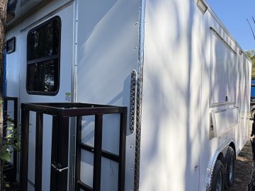 8.5′ x 20′ Quality Cargo Flat Front Concession Trailer for Sale in Douglas, GA – $27,995